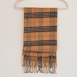 NEW! Tan Black White Red Check Pattern Fringe Scarf